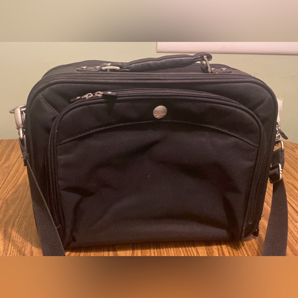 Dell Premium Black Laptop Messenger Bag